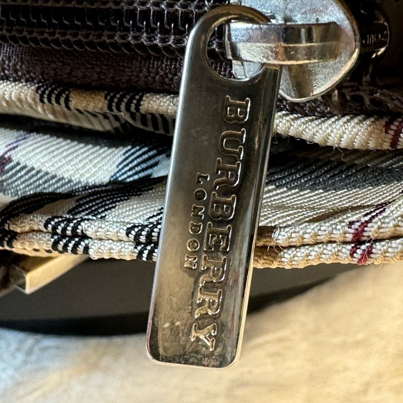 Burberry Blue Label Classic Signature Nova Check Shoulder Bag - Picture 12 of 16